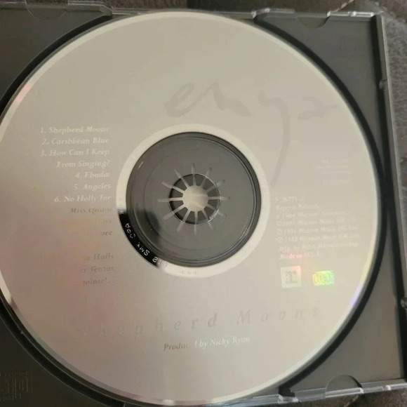 Enya Shepard Moon CD - 1992 - Reprise Records - Picture 13 of 14